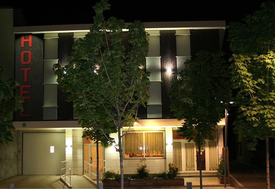 Albergo Munsci' Rovello Porro Bagian luar foto